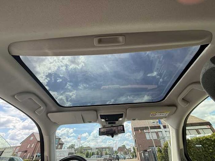 Honda e Advance 17'