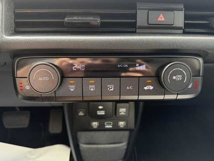 Honda e Advance 17'