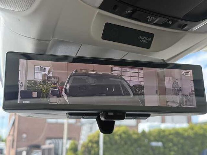 Honda e Advance 17'
