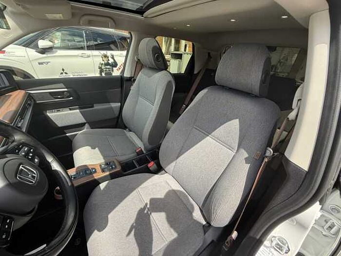 Honda e Advance 17'
